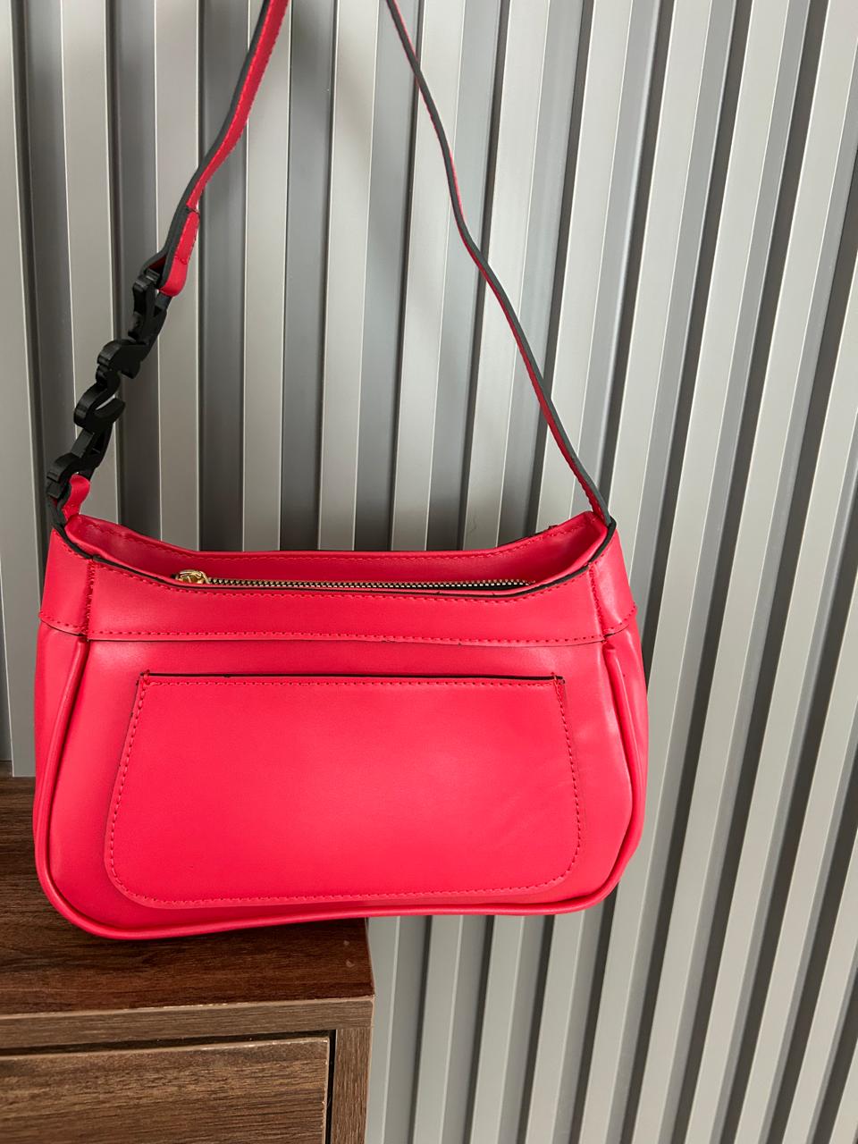 Bolso de dama color rojo